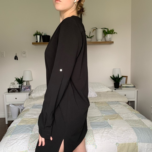 LUMIÈRE Black dress - Picture 2 of 7